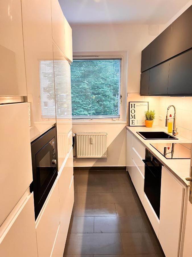 01 Bedroom In Mitte-Up To 5 People-Private Free Parking Berlin Extérieur photo