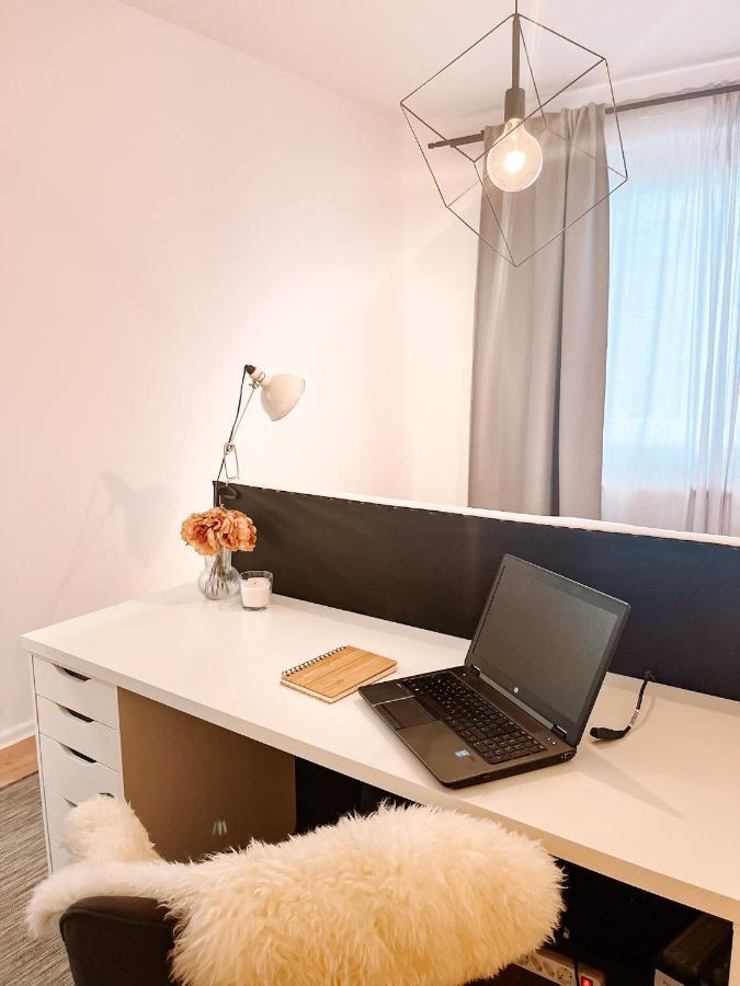01 Bedroom In Mitte-Up To 5 People-Private Free Parking Berlin Extérieur photo